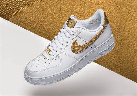 nike air force mit goldenem rand|Nike Air Force 1 low golden.